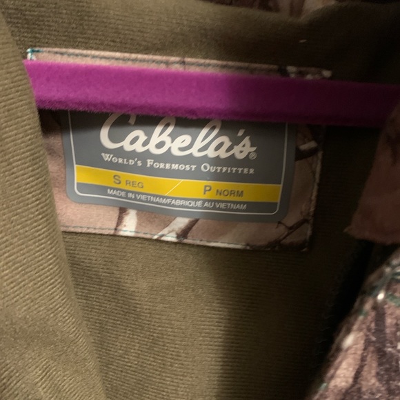 Cabelas OutfitHer Camo Hooded jacket - Picture 6 of 11
